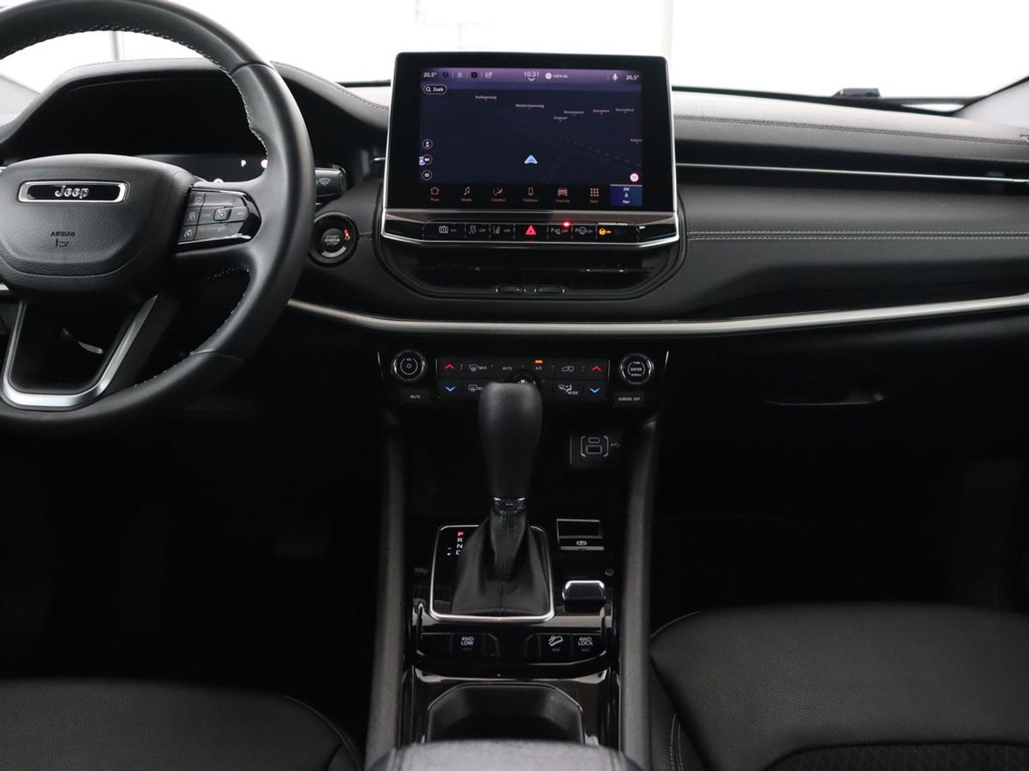 Jeep Compass 4xe 240 Plug-in Hybrid 80th Anniversary | 360 Camera | Adaptive cruise | Full LED | Carplay | Keyless | Navigatie | Park Assist | Climate control