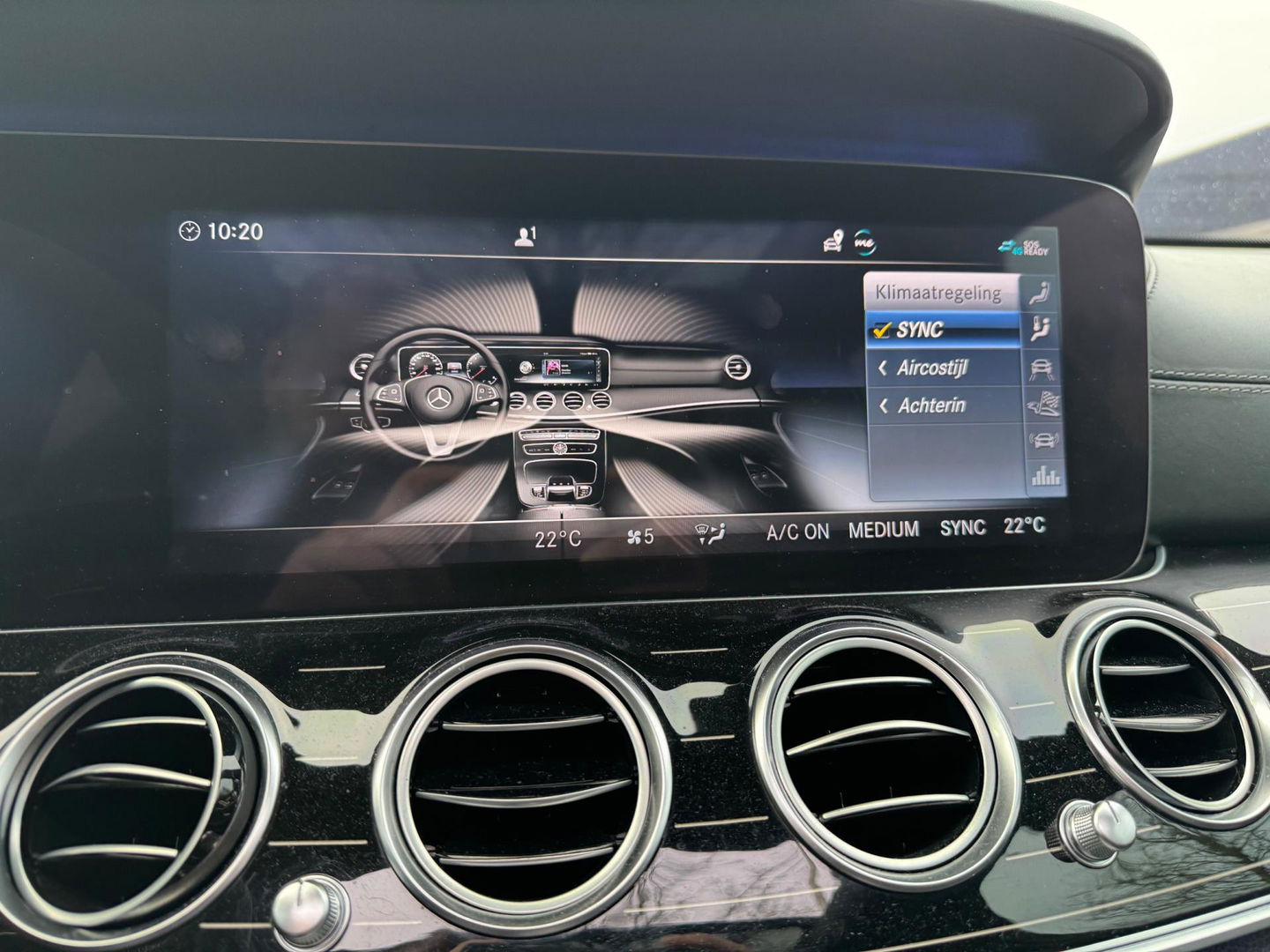 Mercedes-Benz E-Klasse AMG 63 S 4MATIC Softclose Panorama 360 Camera