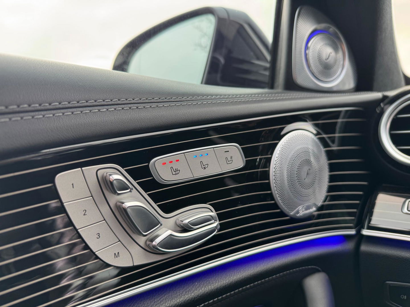 Mercedes-Benz E-Klasse AMG 63 S 4MATIC Softclose Panorama 360 Camera