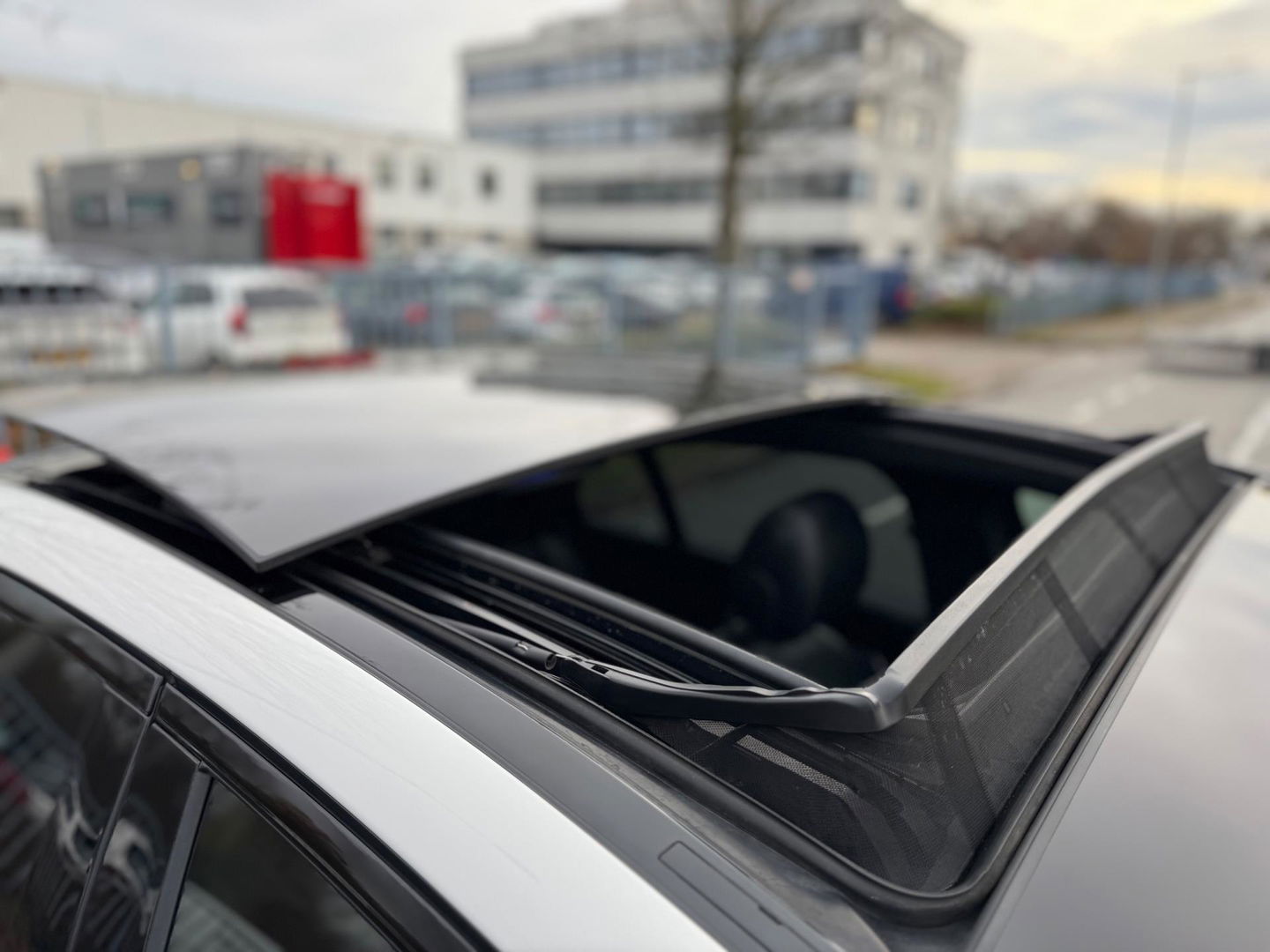 Mercedes-Benz E-Klasse AMG 63 S 4MATIC Softclose Panorama 360 Camera