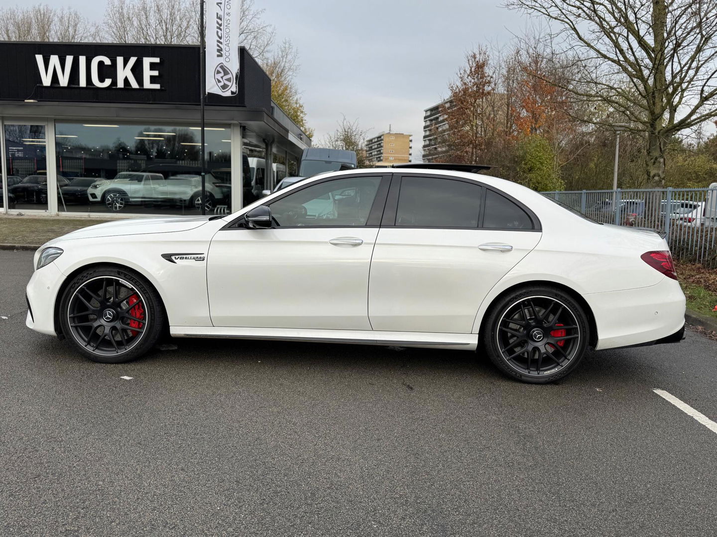 Mercedes-Benz E-Klasse AMG 63 S 4MATIC Softclose Panorama 360 Camera
