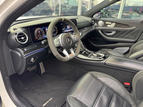 Mercedes-Benz E-Klasse AMG 63 S 4MATIC Softclose Panorama 360 Camera