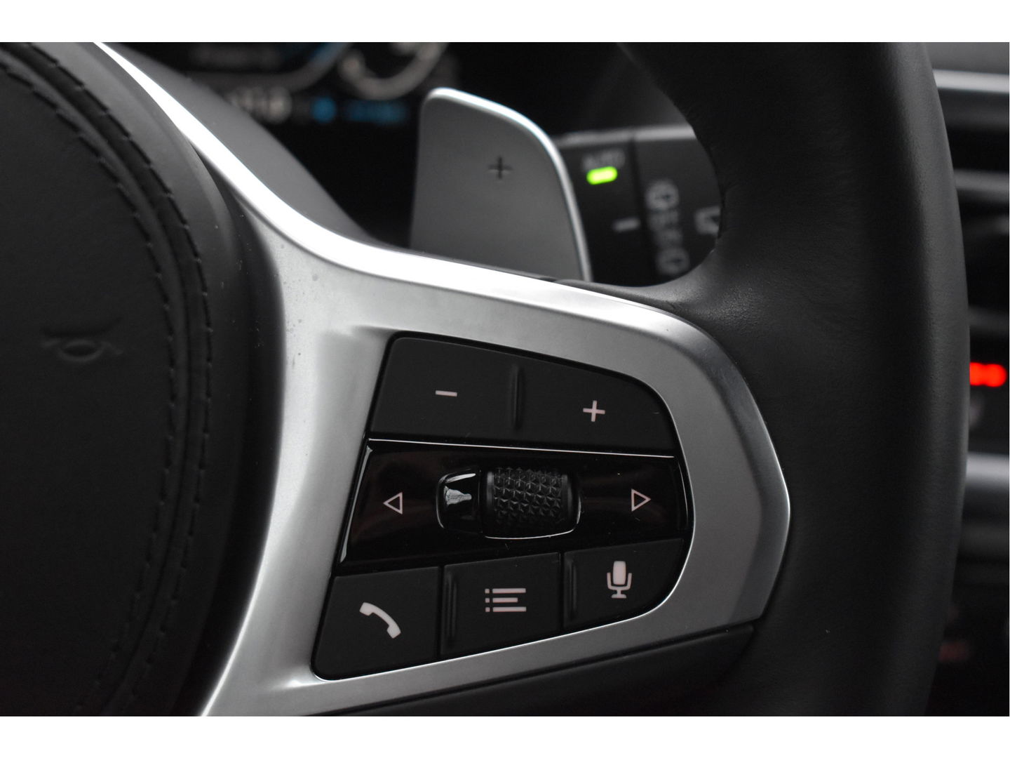 BMW X3 xDrive30e High Executive M-Sport 299 pk Driving Assistant | Camera | Elekt.trekhaak | Carplay | Leder | Adapt.CC | Full LED | Historie