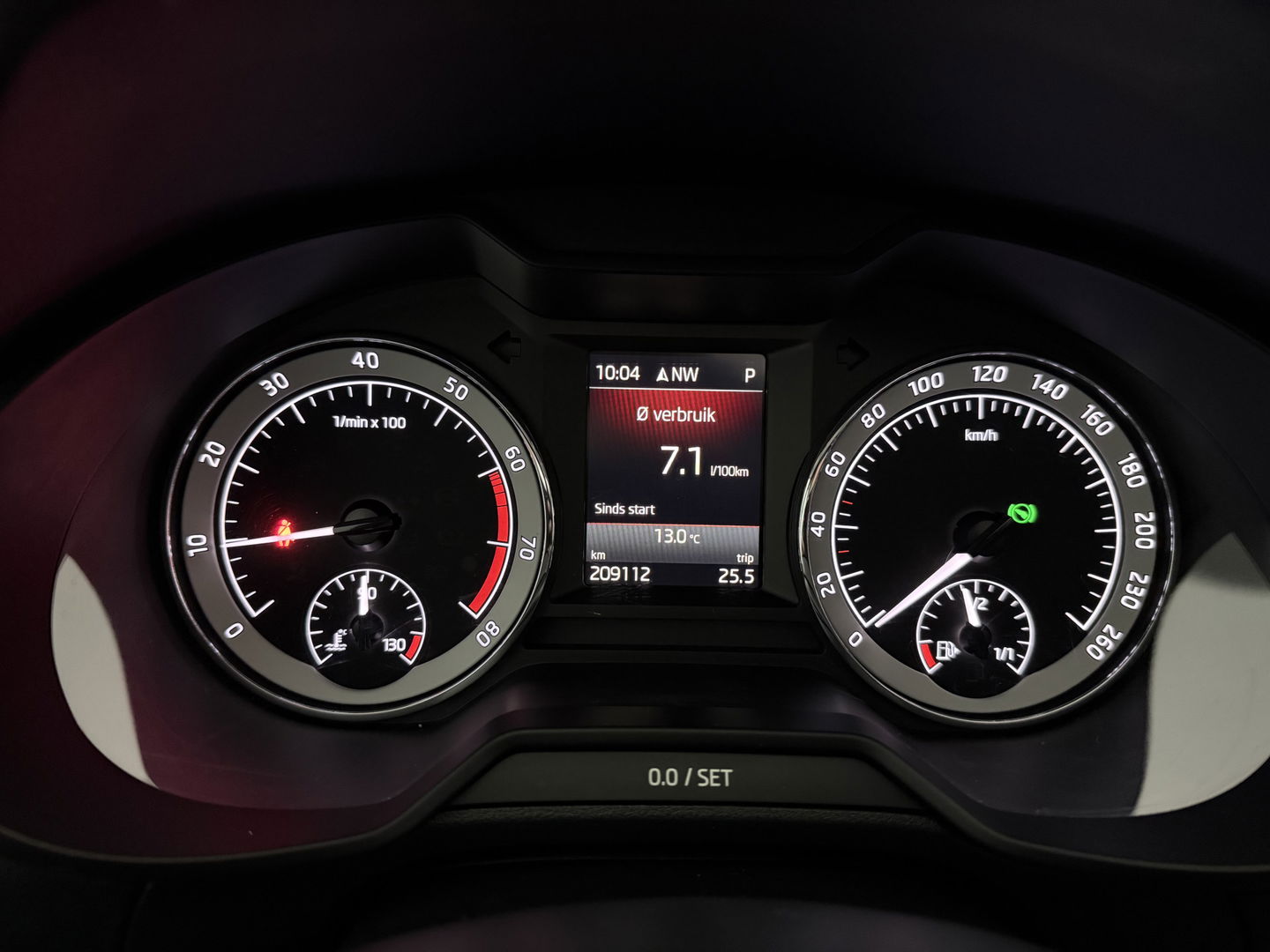 Škoda Octavia 1.0 TSI | Pano | Sfeer | Carplay | Camera | Clima | Canton | Cruise | Keyless | Trekh. | Stoelverw. | Parkeersens.