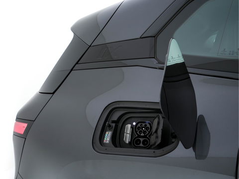 BMW iX xDrive40 High Executive 77 kWh ( 3-Fase ) {SOH-100%} (INCL-BTW) Aut. *PANO | HEAD-UP | HARMAN/KARDON-SURROUND | SOFT-CLOSE | DAB+ | DIGI-COCKPIT | HEATED-COMFORTSEATS | FULL-LED | CARPLAY | TOWBAR | AMBIENT-LIGHT | TOPVIEW | MEMORY-PACK |