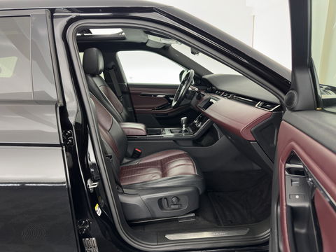 Land Rover Range Rover Evoque 2.0 D150 R-Dynamic *PANO | LUXURY-LEATHER | FULL-LED | NAVI-FULLMAP | CAMERA | KEYLESS | ECC | TOPVIEW | CARPLAY | HEATED-COMFORTSEATS | PDC | CRUISE | PRIVACY-GLASS | 20''ALU*