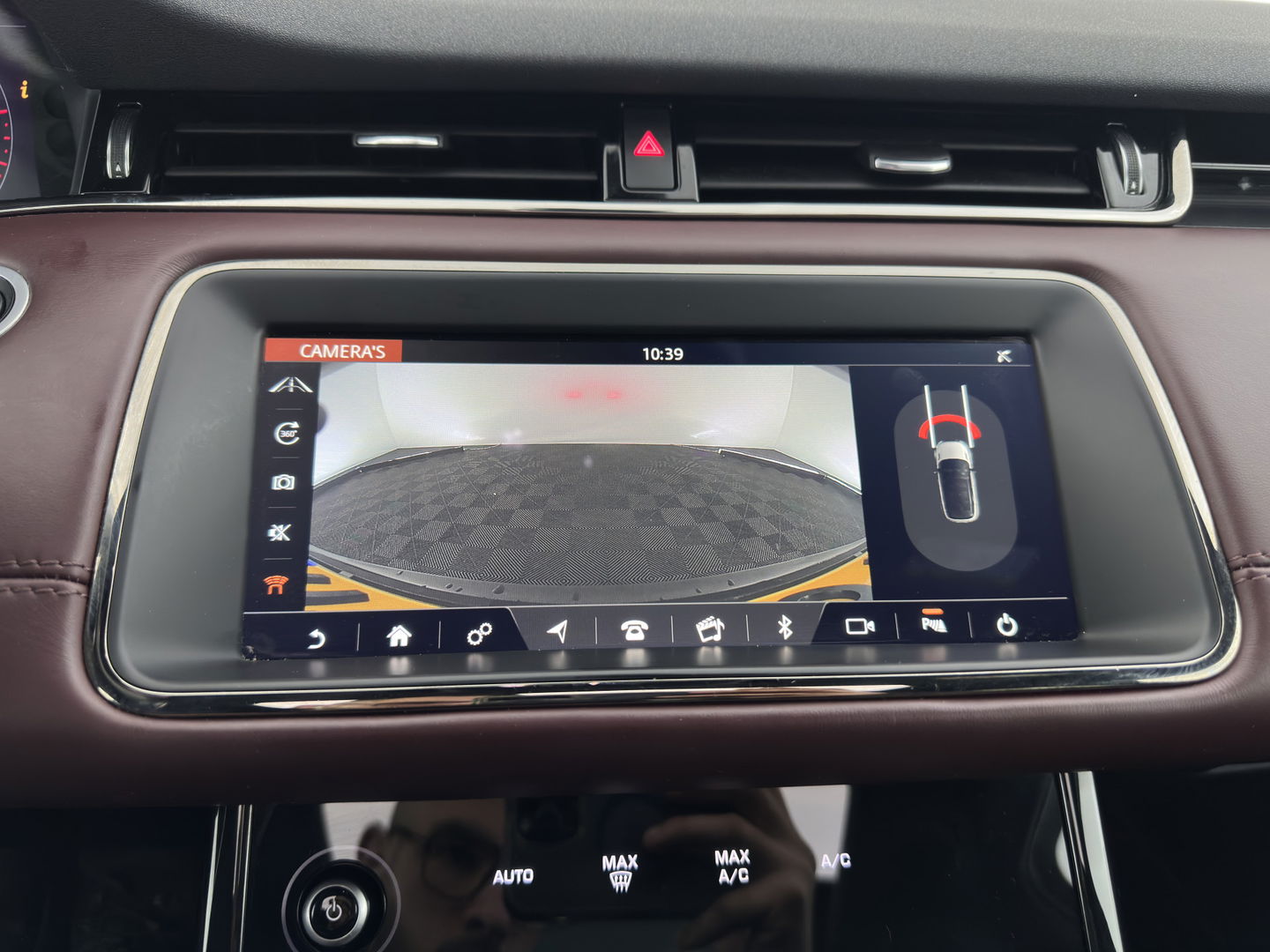 Land Rover Range Rover Evoque 2.0 D150 R-Dynamic *PANO | LUXURY-LEATHER | FULL-LED | NAVI-FULLMAP | CAMERA | KEYLESS | ECC | TOPVIEW | CARPLAY | HEATED-COMFORTSEATS | PDC | CRUISE | PRIVACY-GLASS | 20''ALU*