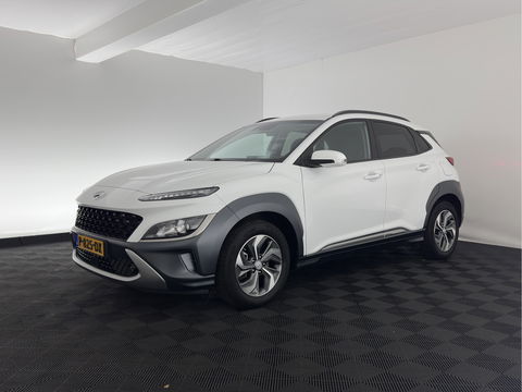 Hyundai KONA 1.6 GDI HEV Fashion (INCL-BTW) Aut. *NAVI-FULLMAP | DIGI-COCKPIT | FULL-LED | KEYLESS | CAMERA | HEAD-UP | SHIFT-PADDLES | DAB | COMFORT-SEATS | PRIVACY-GLASS | TOWBAR | 16 "ALU*