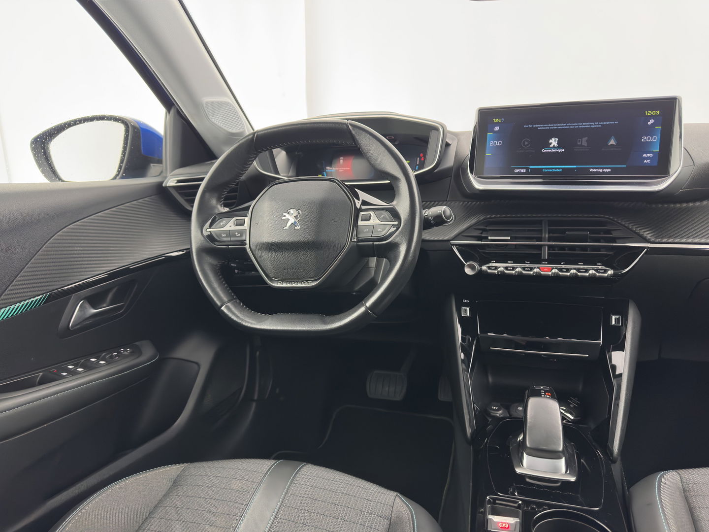 Peugeot e-208 EV Allure 50 kWh {SOH-91%} Aut *FULL-LED | DIGI-COCKPIT | BLINDSPOT | CAMERA | NAVI-FULLMAP | LANE-ASSIST | KEYLESS | DAB | CCS-FASTLOADER | TOP-VIEW | AMBIENT-LIGHT | PRIVACY-GLASS | 17"ALU*