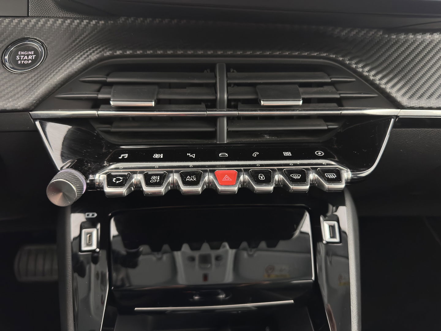 Peugeot e-208 EV Allure 50 kWh {SOH-91%} Aut *FULL-LED | DIGI-COCKPIT | BLINDSPOT | CAMERA | NAVI-FULLMAP | LANE-ASSIST | KEYLESS | DAB | CCS-FASTLOADER | TOP-VIEW | AMBIENT-LIGHT | PRIVACY-GLASS | 17"ALU*