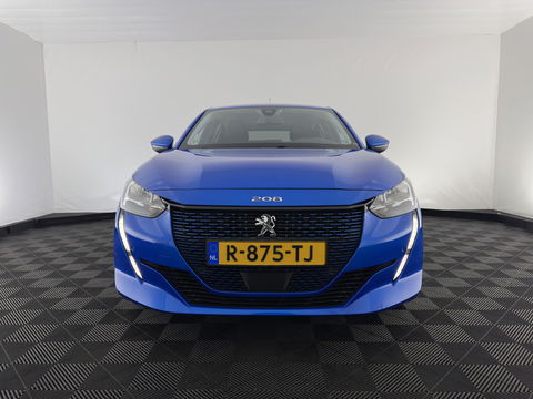 Peugeot e-208 EV Allure 50 kWh {SOH-91%} Aut *FULL-LED | DIGI-COCKPIT | BLINDSPOT | CAMERA | NAVI-FULLMAP | LANE-ASSIST | KEYLESS | DAB | CCS-FASTLOADER | TOP-VIEW | AMBIENT-LIGHT | PRIVACY-GLASS | 17"ALU*