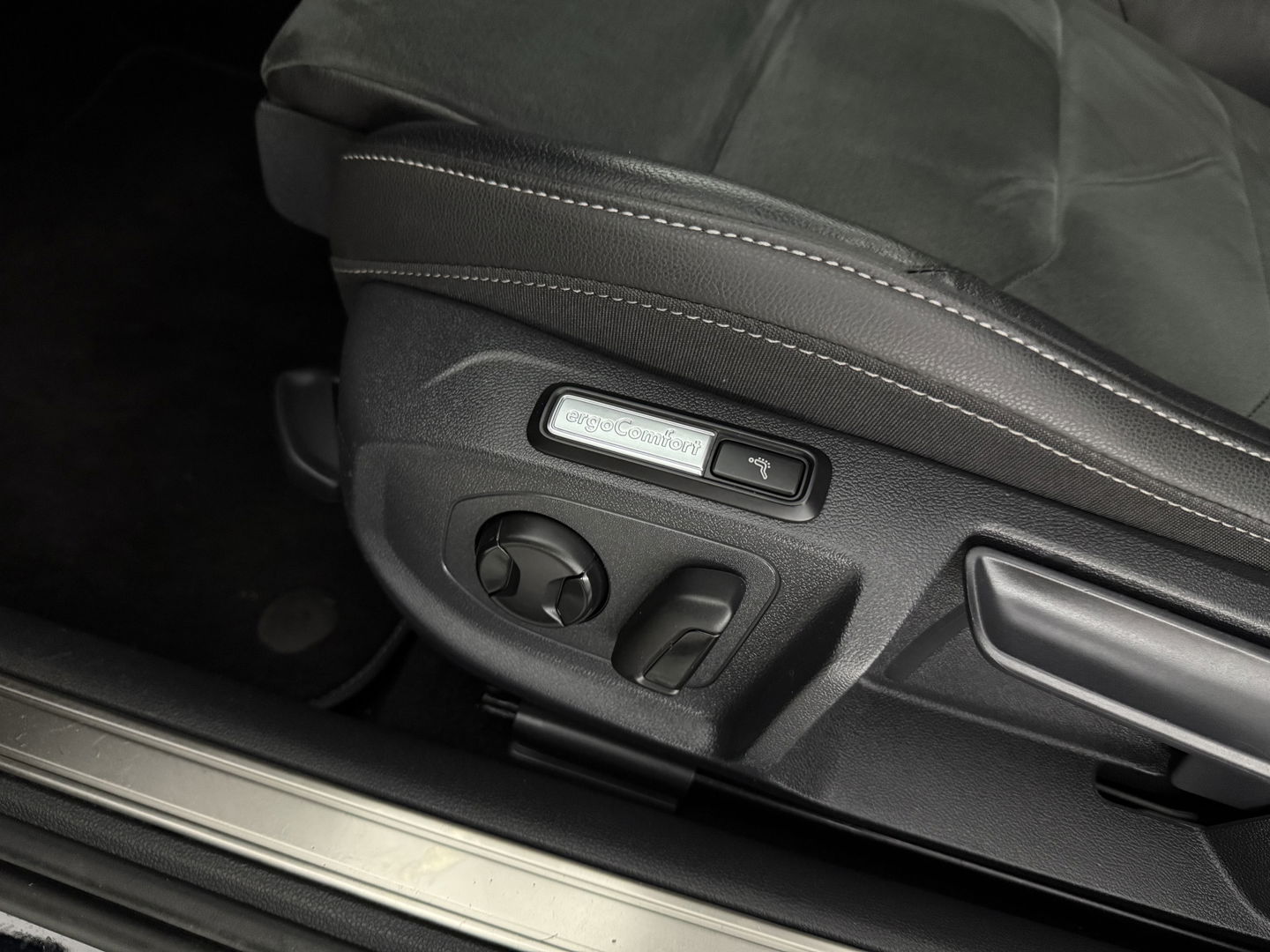 Volkswagen Arteon Shooting Brake 1.4 TSI eHybrid R-Line | Pano | Sfeer | HuD | Massage | Virtual | Trekh. | Carplay | Camera