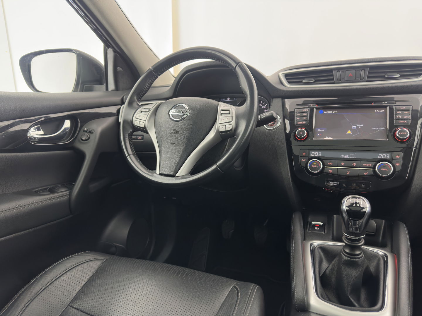 Nissan QASHQAI 1.2 Tekna + *PANO | LUXURY-LEATHER | NAVI-FULLMAP | FULL-LED | PRIVACY-GLASS | AMBIENT-LIGHT | HEATED-COMFORTSEATS | TOPVIEW | LANE-ASSIST | CRUISE | KEYLESS | DAB | ECC | 19"ALU*