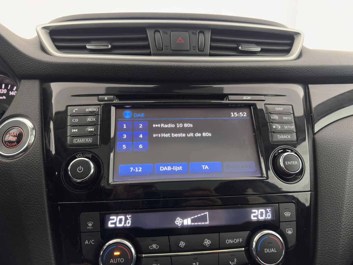 Nissan QASHQAI 1.2 Tekna + *PANO | LUXURY-LEATHER | NAVI-FULLMAP | FULL-LED | PRIVACY-GLASS | AMBIENT-LIGHT | HEATED-COMFORTSEATS | TOPVIEW | LANE-ASSIST | CRUISE | KEYLESS | DAB | ECC | 19"ALU*