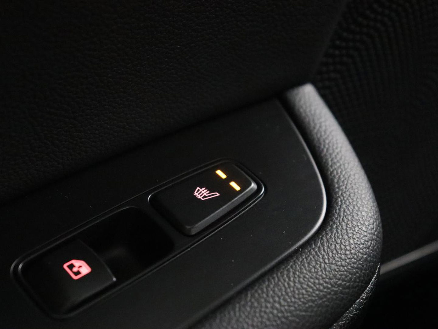 Kia Xceed 1.6 GDi PHEV ExecutiveLine | Stoelventilatie | Leder | Adaptive cruise | Camera | Memory | Achterbankverwarming | Full LED | Keyless | Stuurverwarming | Navigatie | Plug In