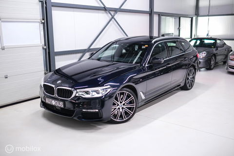 BMW 5 Serie Touring 540d xDrive High Executive | B&W audio | Adaptive | HUD | 360 camera | Carbon Black | Panoramadak | Stoelkoeling | LED |
