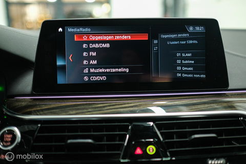 BMW 5 Serie Touring 540d xDrive High Executive | B&W audio | Adaptive | HUD | 360 camera | Carbon Black | Panoramadak | Stoelkoeling | LED |