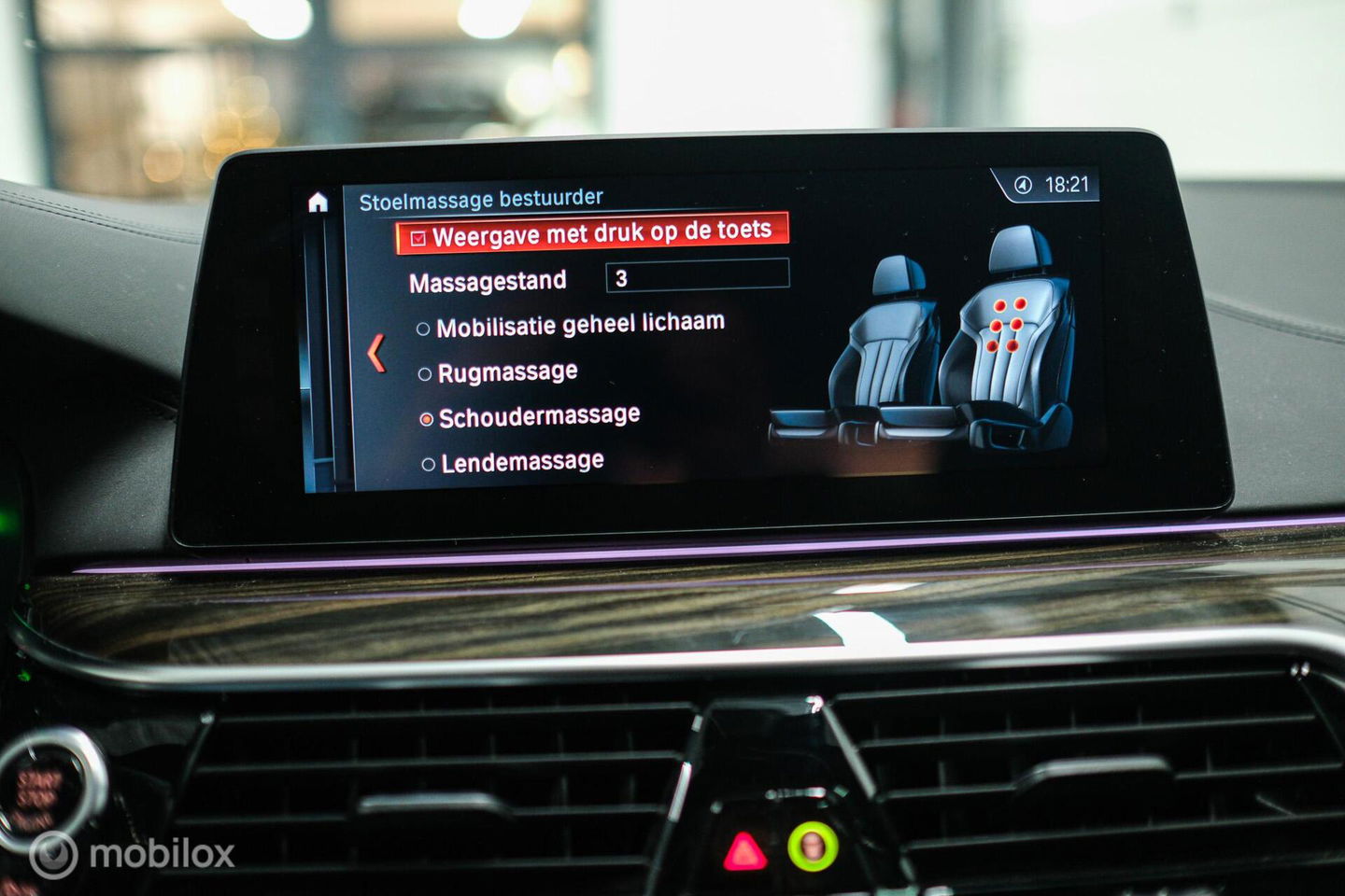 BMW 5 Serie Touring 540d xDrive High Executive | B&W audio | Adaptive | HUD | 360 camera | Carbon Black | Panoramadak | Stoelkoeling | LED |