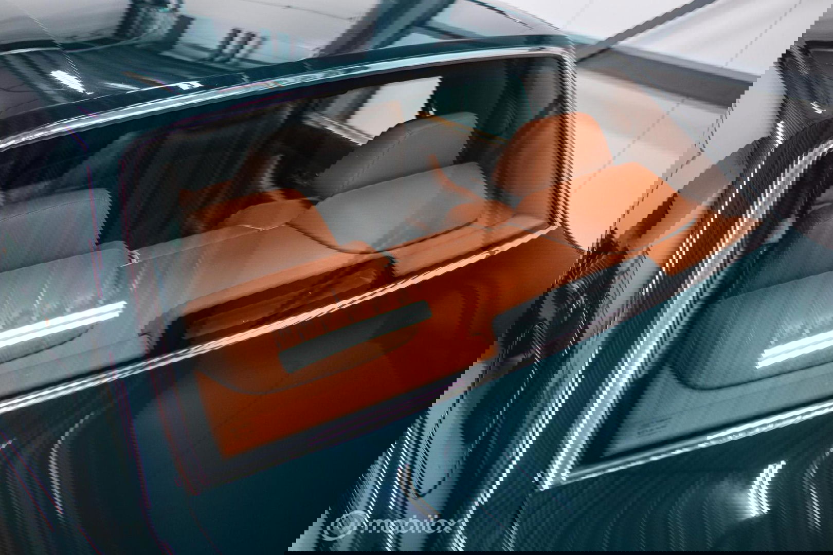 Bentley Arnage 4.5 V8 Green Label | First owner | Green over tan | Original dutch delivered | Mulsanne Green | Green Carpets | Service History