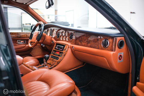 Bentley Arnage 4.5 V8 Green Label | First owner | Green over tan | Original dutch delivered | Mulsanne Green | Green Carpets | Service History