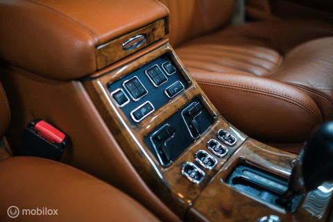 Bentley Arnage 4.5 V8 Green Label | First owner | Green over tan | Original dutch delivered | Mulsanne Green | Green Carpets | Service History