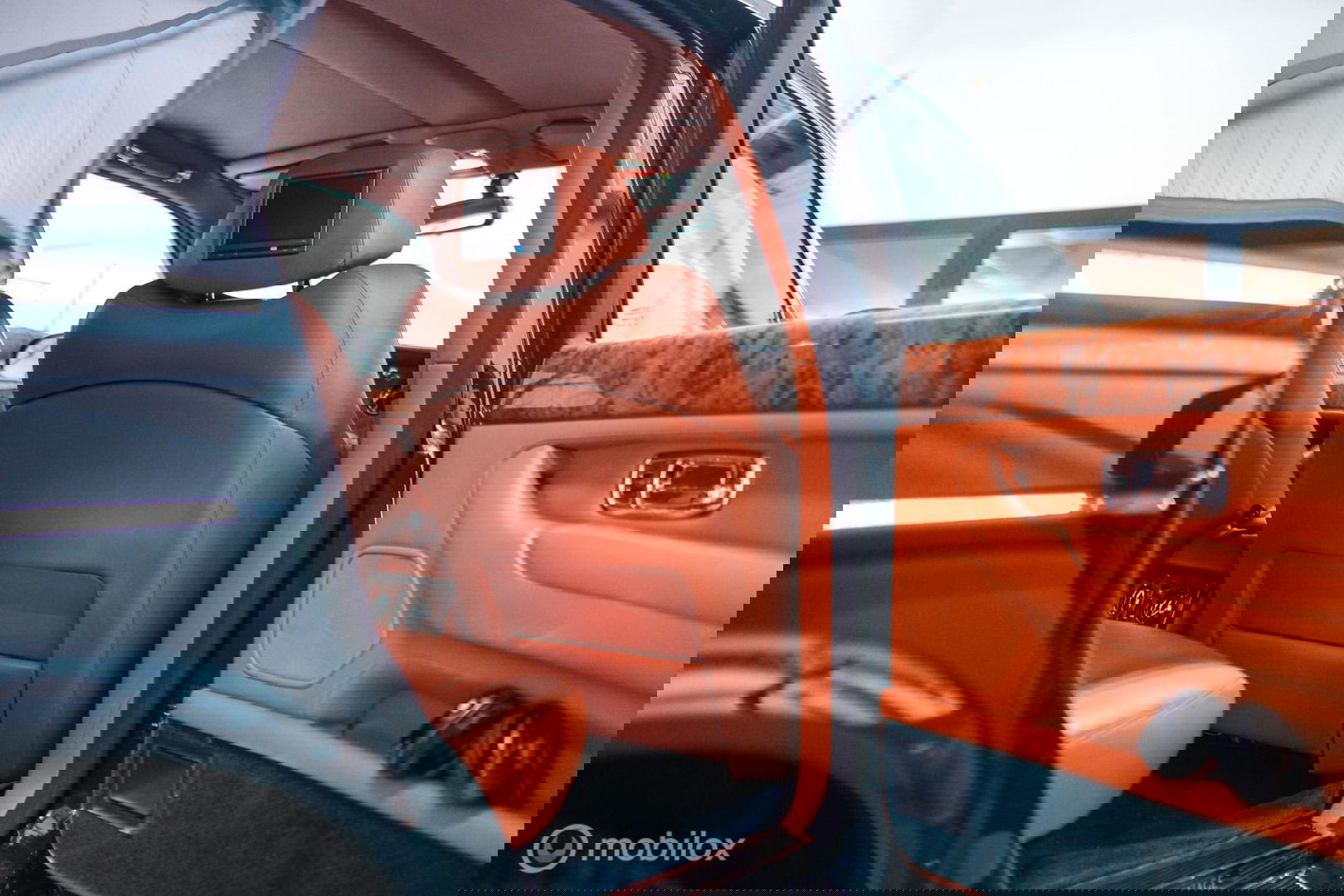 Bentley Arnage 4.5 V8 Green Label | First owner | Green over tan | Original dutch delivered | Mulsanne Green | Green Carpets | Service History