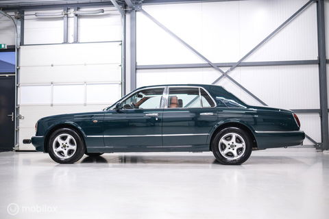 Bentley Arnage 4.5 V8 Green Label | First owner | Green over tan | Original dutch delivered | Mulsanne Green | Green Carpets | Service History