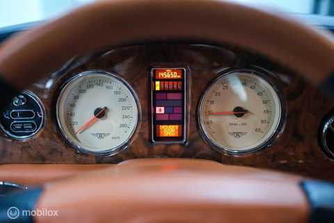 Bentley Arnage 4.5 V8 Green Label | First owner | Green over tan | Original dutch delivered | Mulsanne Green | Green Carpets | Service History