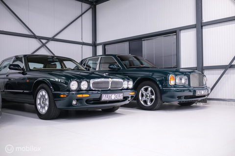 Bentley Arnage 4.5 V8 Green Label | First owner | Green over tan | Original dutch delivered | Mulsanne Green | Green Carpets | Service History