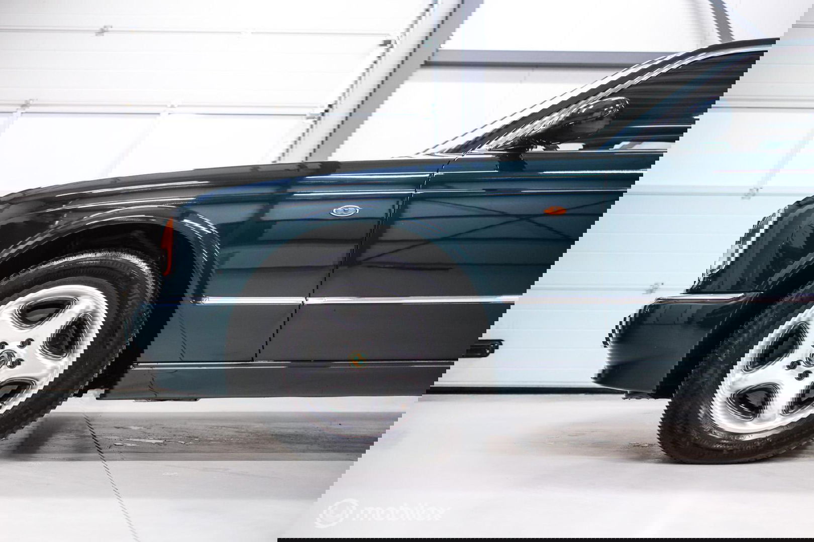 Bentley Arnage 4.5 V8 Green Label | First owner | Green over tan | Original dutch delivered | Mulsanne Green | Green Carpets | Service History