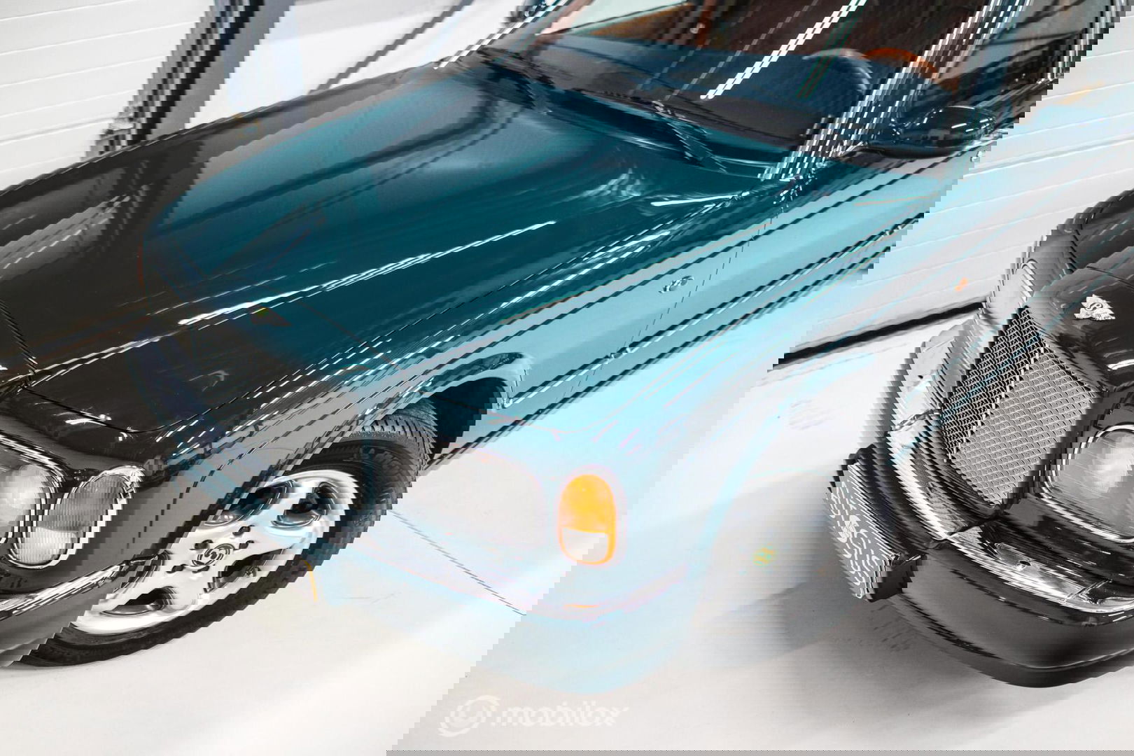 Bentley Arnage 4.5 V8 Green Label | First owner | Green over tan | Original dutch delivered | Mulsanne Green | Green Carpets | Service History