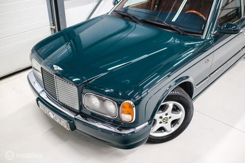 Bentley Arnage 4.5 V8 Green Label | First owner | Green over tan | Original dutch delivered | Mulsanne Green | Green Carpets | Service History