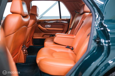 Bentley Arnage 4.5 V8 Green Label | First owner | Green over tan | Original dutch delivered | Mulsanne Green | Green Carpets | Service History