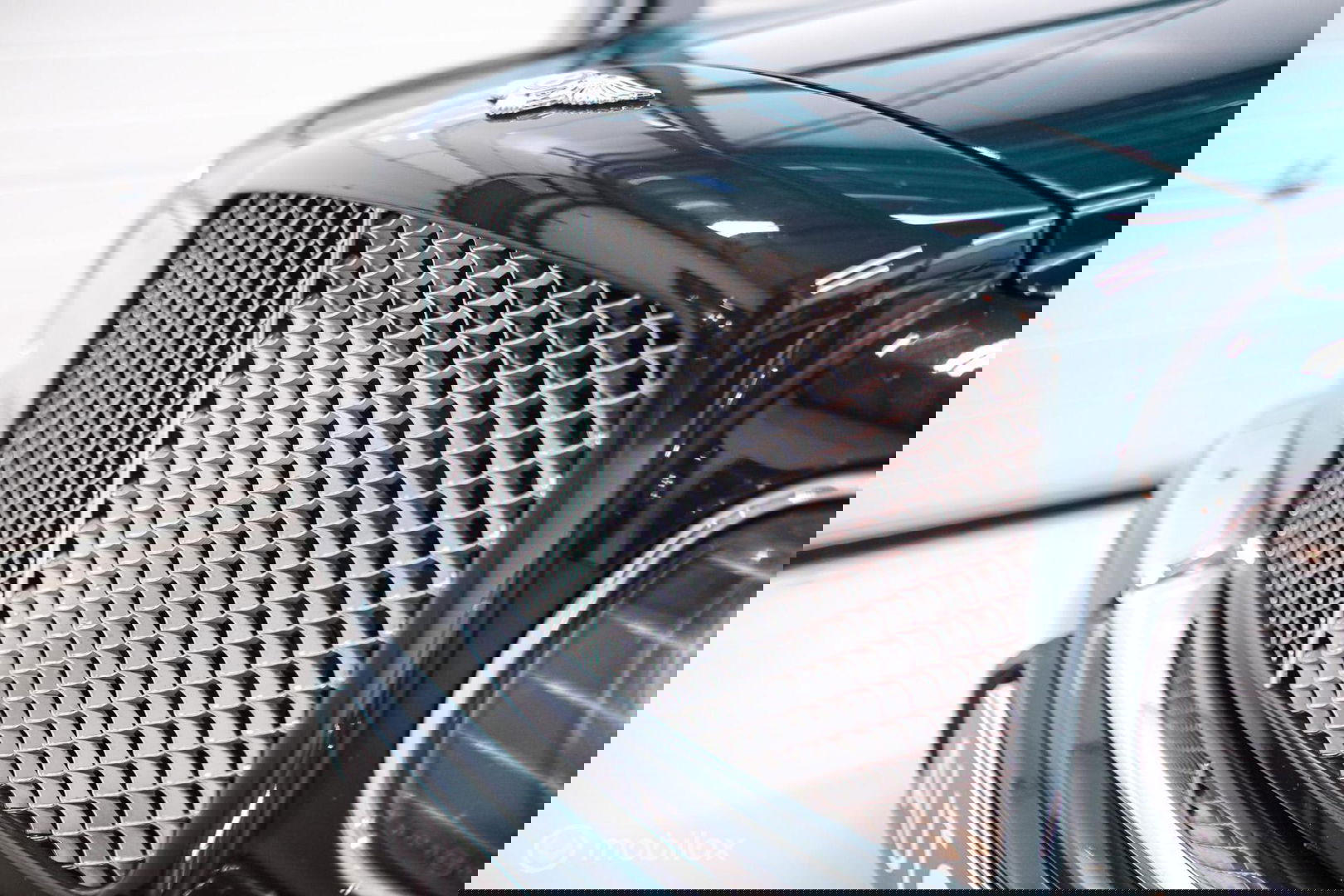 Bentley Arnage 4.5 V8 Green Label | First owner | Green over tan | Original dutch delivered | Mulsanne Green | Green Carpets | Service History