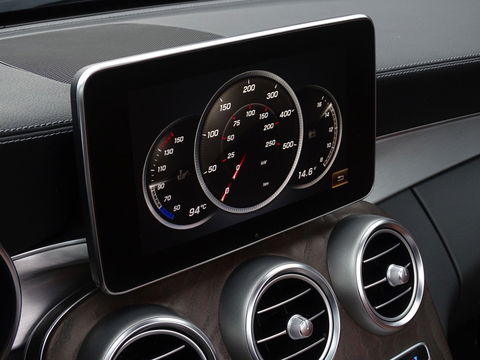 Mercedes-Benz C-Klasse Cabrio 400 334PK 4-Matic AMG / Premium Plus