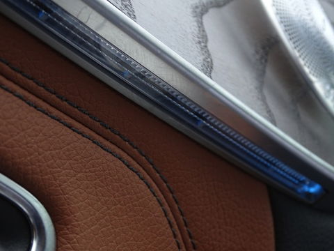 Mercedes-Benz C-Klasse Cabrio 400 334PK 4-Matic AMG / Premium Plus