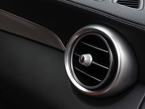 Mercedes-Benz C-Klasse Cabrio 400 334PK 4-Matic AMG / Premium Plus