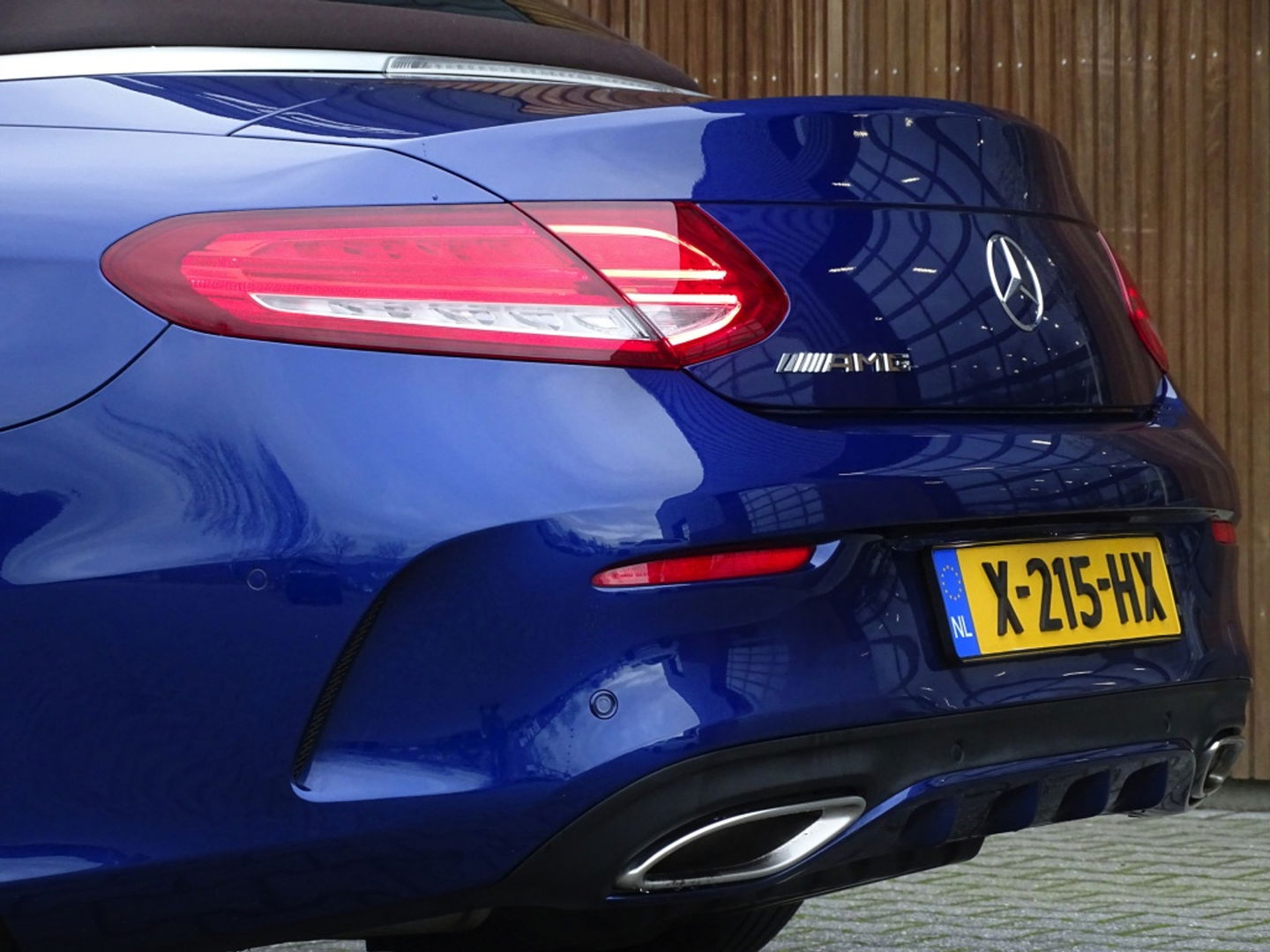 Mercedes-Benz C-Klasse Cabrio 400 334PK 4-Matic AMG / Premium Plus