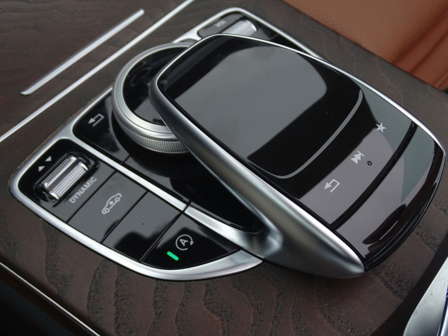 Mercedes-Benz C-Klasse Cabrio 400 334PK 4-Matic AMG / Premium Plus