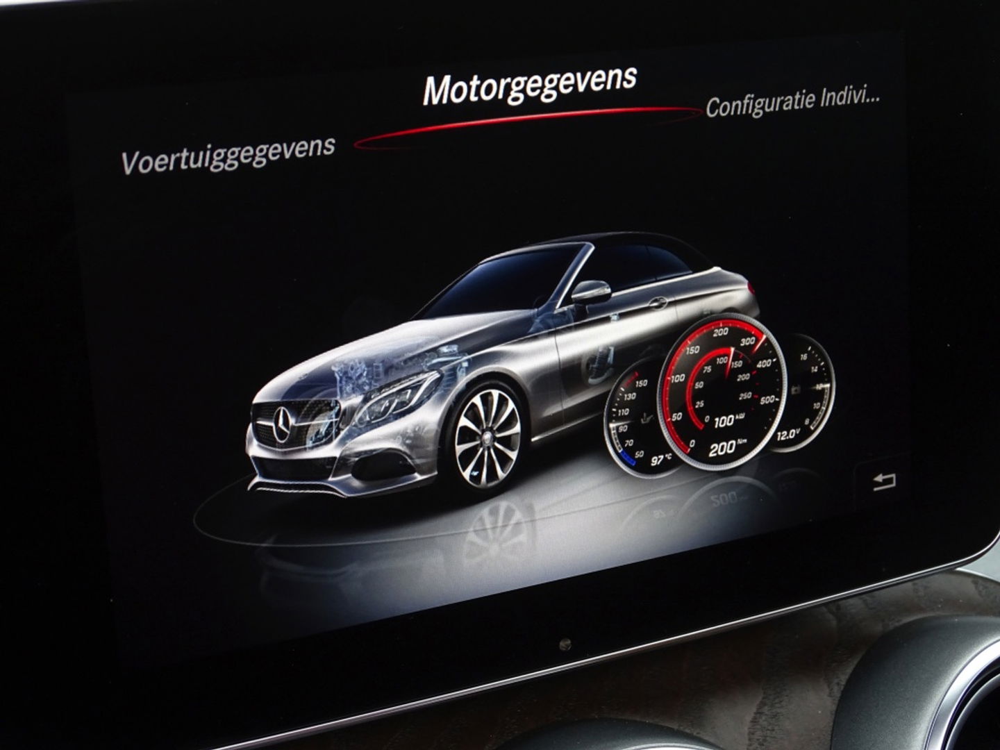 Mercedes-Benz C-Klasse Cabrio 400 334PK 4-Matic AMG / Premium Plus