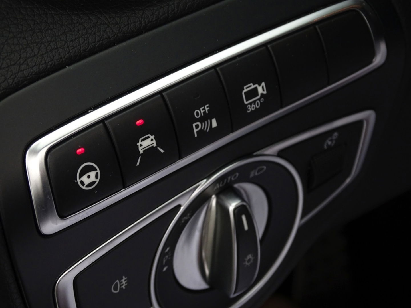 Mercedes-Benz C-Klasse Cabrio 400 334PK 4-Matic AMG / Premium Plus