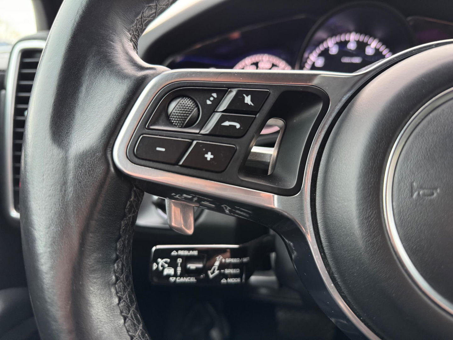 Porsche Cayenne 3.0 340PK Panorama 360 Camera Led Navi Dealer OH