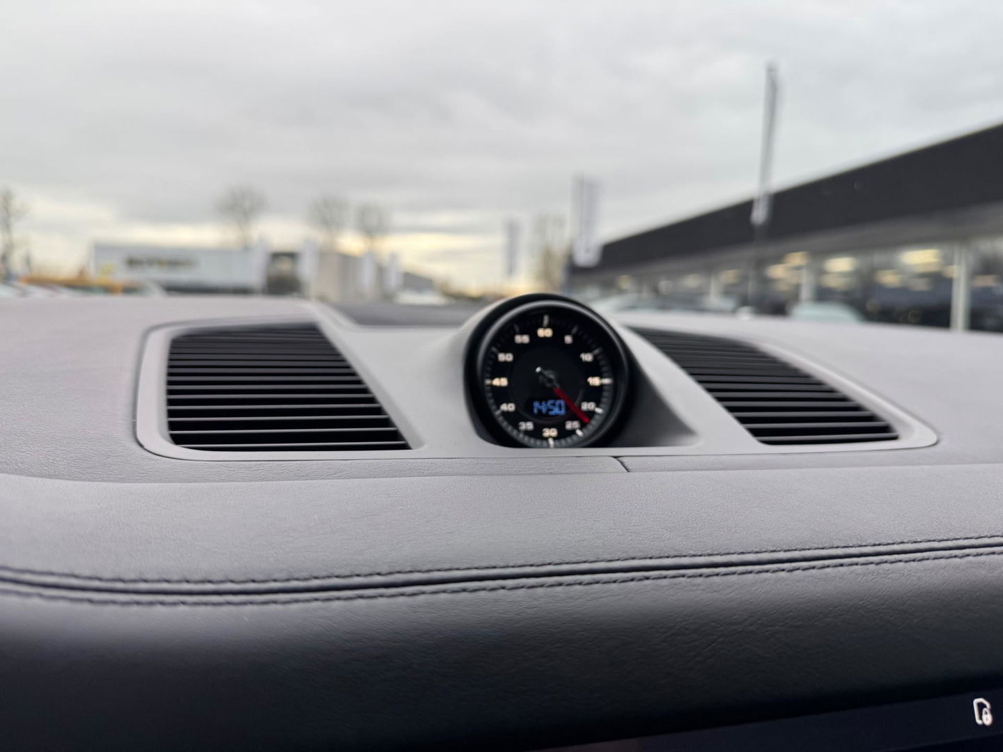 Porsche Cayenne 3.0 340PK Panorama 360 Camera Led Navi Dealer OH