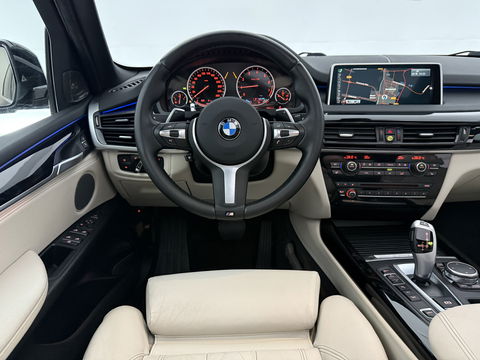 BMW X5 xDrive40e High Executive M-Sport | H/K | Memory | HuD | Pano | Sfeer | Camera | Trekh. | Cruise | Stoelverw. | Keyless