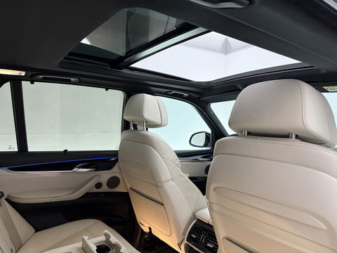 BMW X5 xDrive40e High Executive M-Sport | H/K | Memory | HuD | Pano | Sfeer | Camera | Trekh. | Cruise | Stoelverw. | Keyless