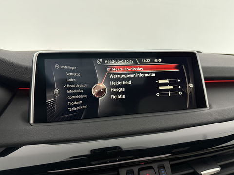 BMW X5 xDrive40e High Executive M-Sport | H/K | Memory | HuD | Pano | Sfeer | Camera | Trekh. | Cruise | Stoelverw. | Keyless