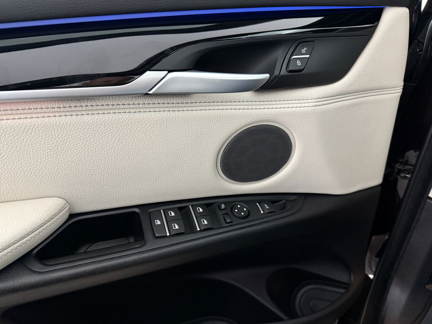 BMW X5 xDrive40e High Executive M-Sport | H/K | Memory | HuD | Pano | Sfeer | Camera | Trekh. | Cruise | Stoelverw. | Keyless