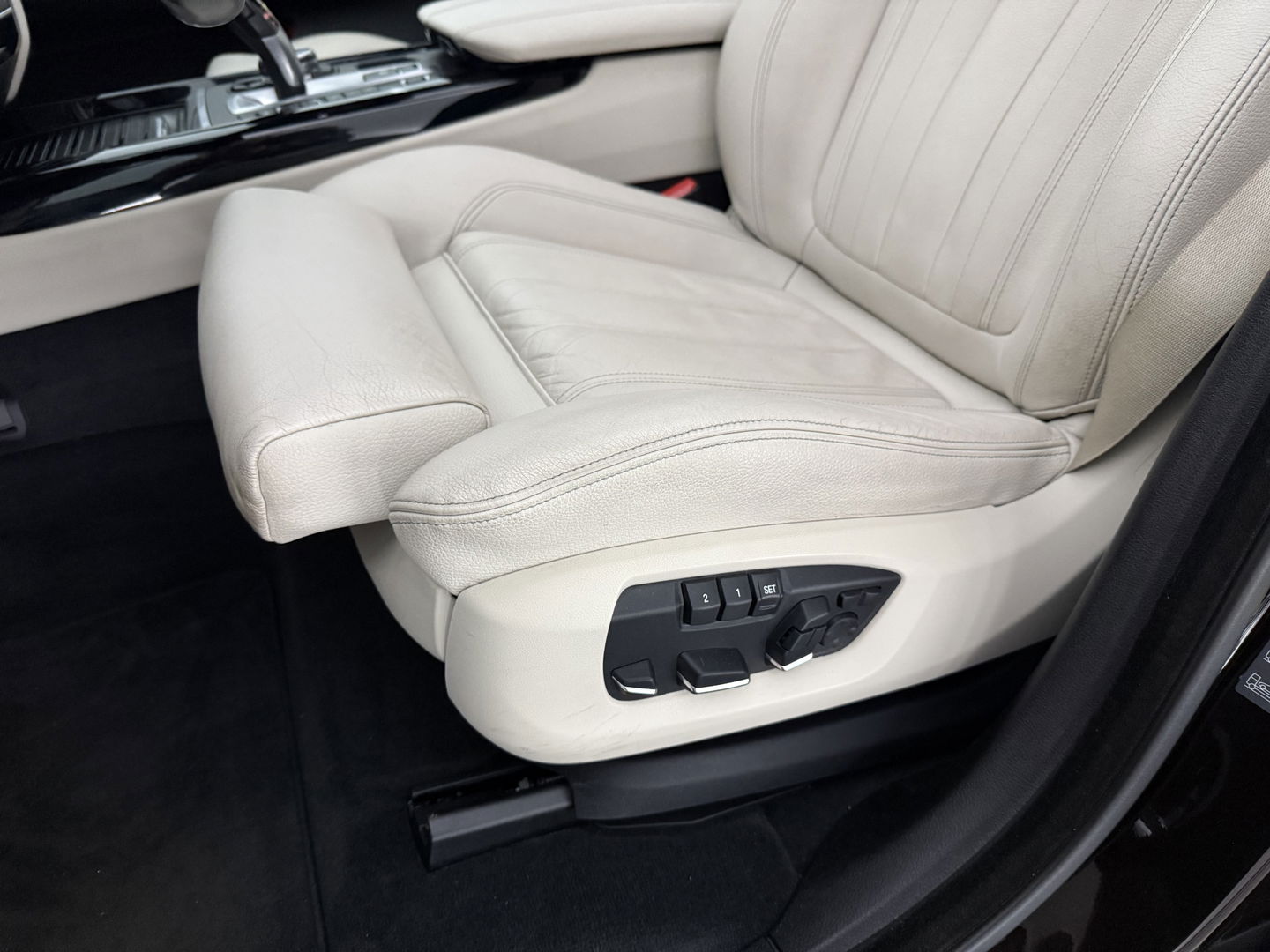 BMW X5 xDrive40e High Executive M-Sport | H/K | Memory | HuD | Pano | Sfeer | Camera | Trekh. | Cruise | Stoelverw. | Keyless