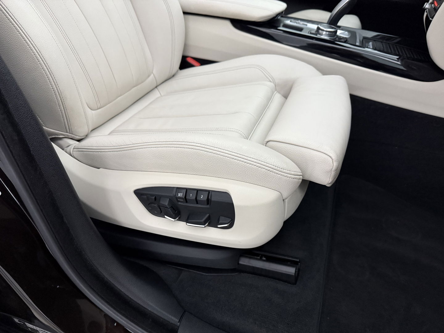 BMW X5 xDrive40e High Executive M-Sport | H/K | Memory | HuD | Pano | Sfeer | Camera | Trekh. | Cruise | Stoelverw. | Keyless