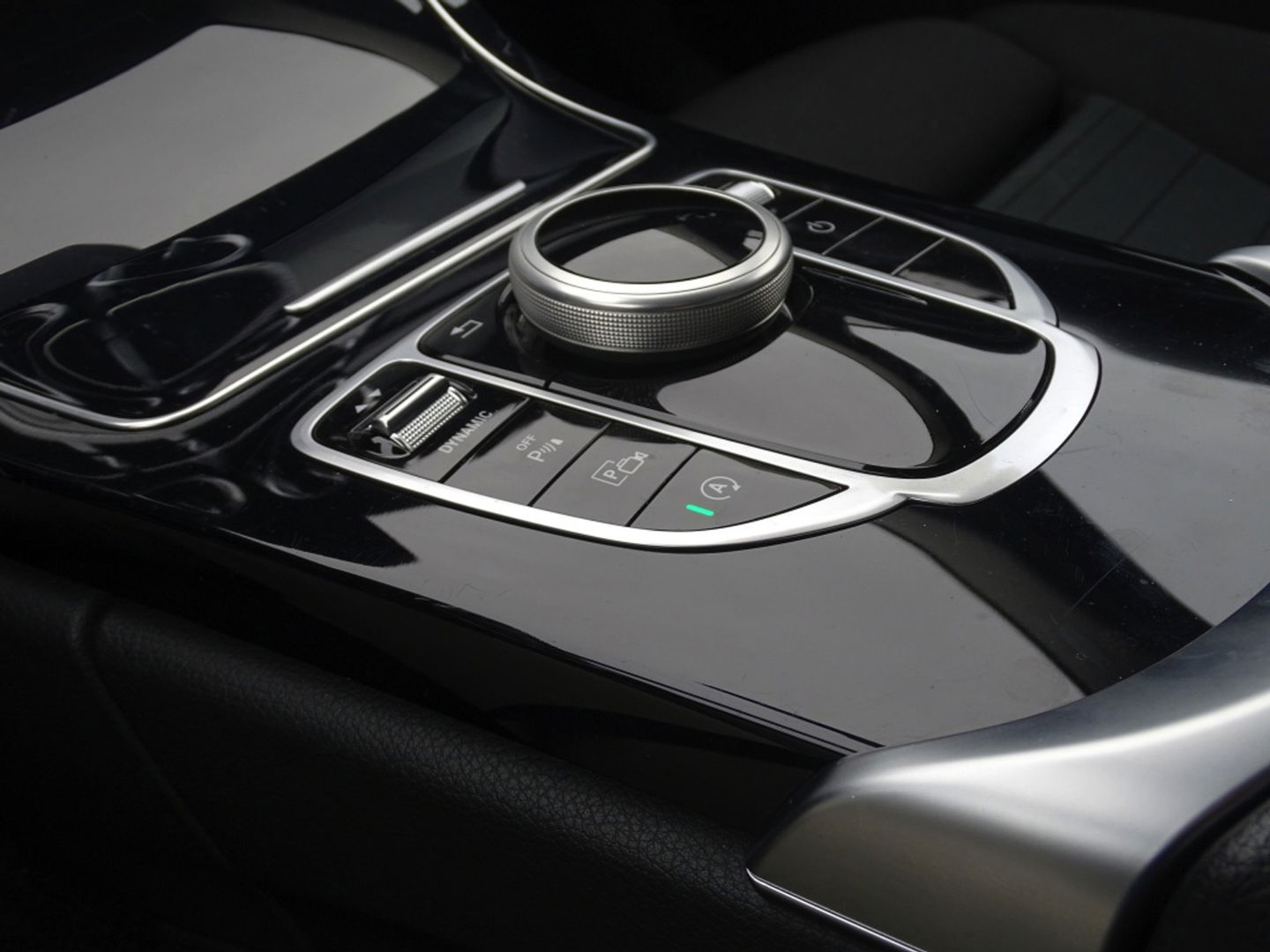 Mercedes-Benz C-Klasse 160 129PK automaat / Avantgarde / Distronic / *NAP*